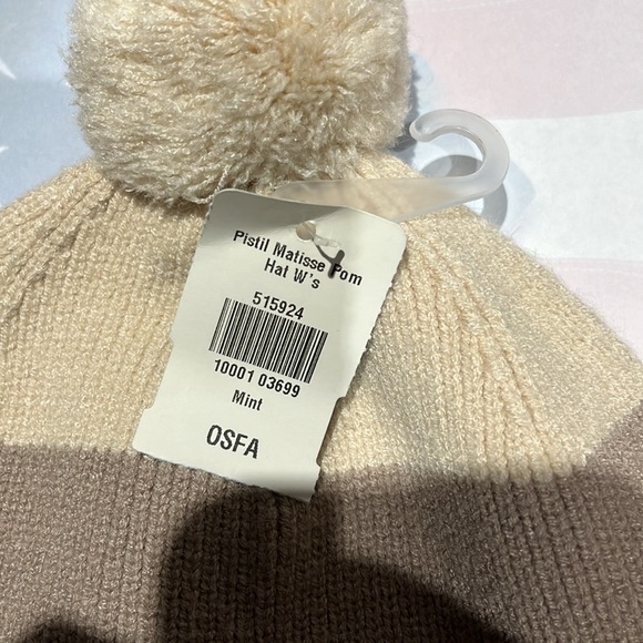 Pistil Woman’s Matisse Pom Hat - Picture 3 of 5